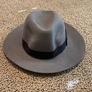 NWT Gray Wool/Polyester Fedora Hat